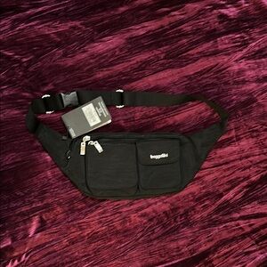 Baggallini Everyday Belt Bag Waist Pack